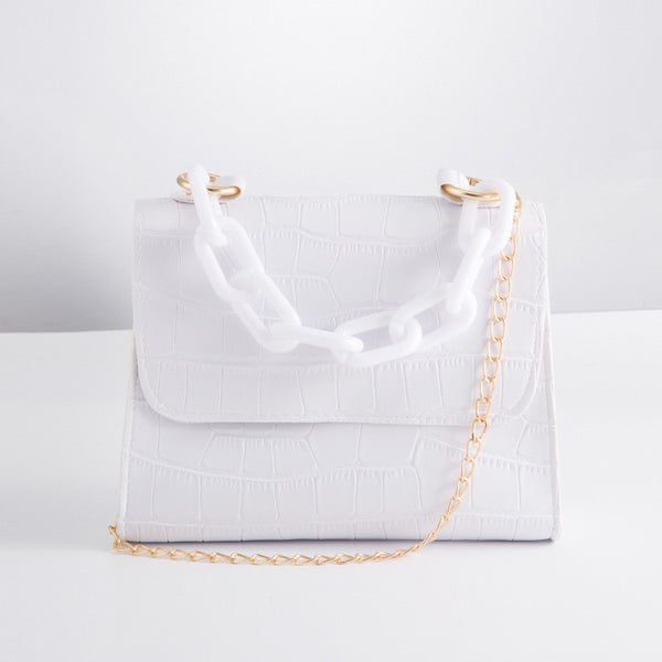 Bolsa Cuadrada de Red con Cadena Gruesa Dorada
