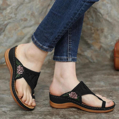 Sandalias Bordadas Cómodas para Verano - Chanclas Elegantes para Mujer - Image 5