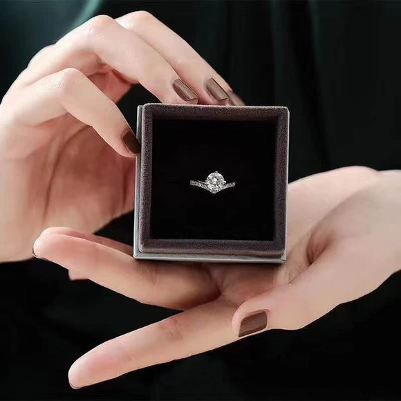 Anillo de Moissanita Princesa Corona 1 Quilate para Mujer