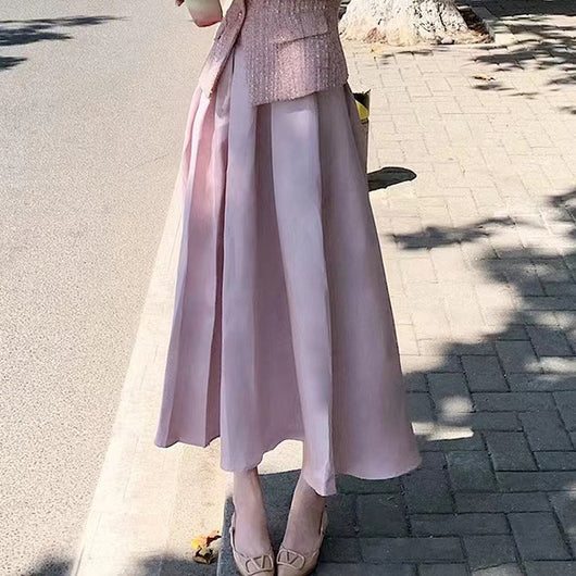 Conjunto Vestido Midi con Top Fresco para Verano - Image 7