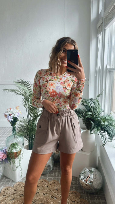Blusa Elegante de Malla Floral Cuello Redondo Manga Larga Ajustada - Image 7