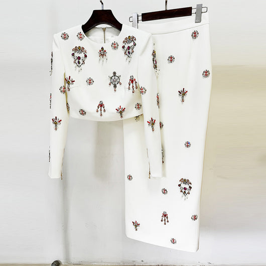 Conjunto Dos Piezas: Top Corto con Incrustaciones de Diamantes y Falda Larga - Image 6