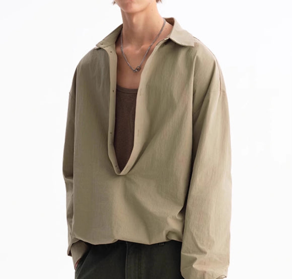 Blusa Holgada Verde Ocio con Escote en V y Puño Elástico