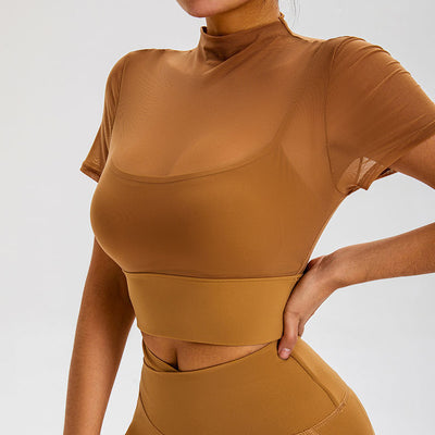 Top Deportivo Cuello Alto con Soporte de Pecho - Diseño Sensual Granate - Image 10