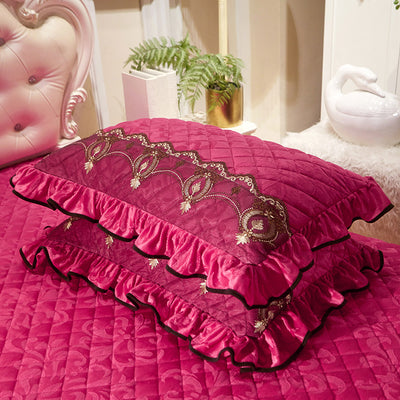 Funda de Almohada Cristal Terciopelo Acolchada con Encaje Europeo - Image 4