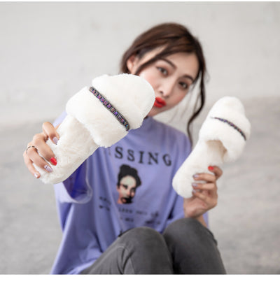 Pantuflas Peluche con Strass Antideslizantes para Interiores y Exteriores - Image 9