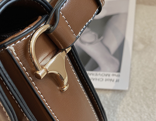 Bolsa Mensajera Western Texturizada - Estilo Vaquero Auténtico - Image 14