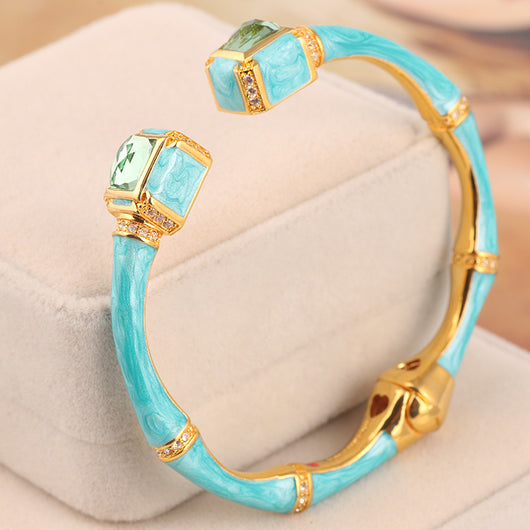 Pulsera de Bambú Pintada a Mano con Esmalte Nacarado - Image 8