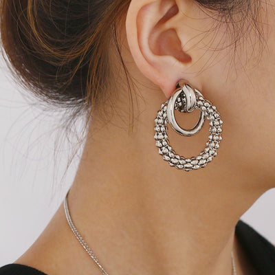 Aretes Geométricos Hueco de Aleación - Diseño Minimalista Europeo y Americano para Mujer - Image 2