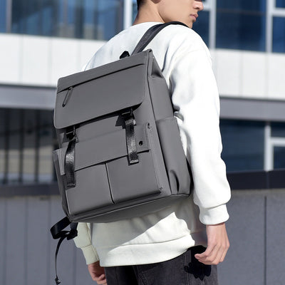 Mochila Minimalista para Hombre - Diseño Casual y Versátil - Image 33