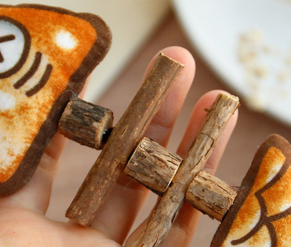 Juguete Molar para Gatos con Diseño de Espina de Pescado en Madera