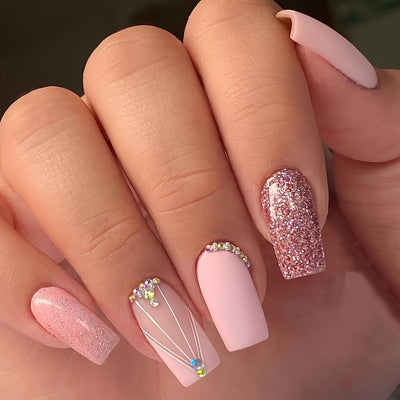 Set de 24 Uñas Postizas con Diseños de Mariposas, Flores y Estampado Vaca con Cristales - Image 6