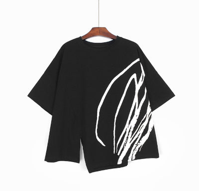 Playera Suelta con Estampado Gráfico y Abertura Lateral para Mujer - Image 10