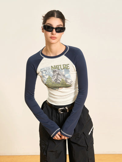Playera Manga Larga Ajustada Back To Snow Mountain para Niña - Image 9