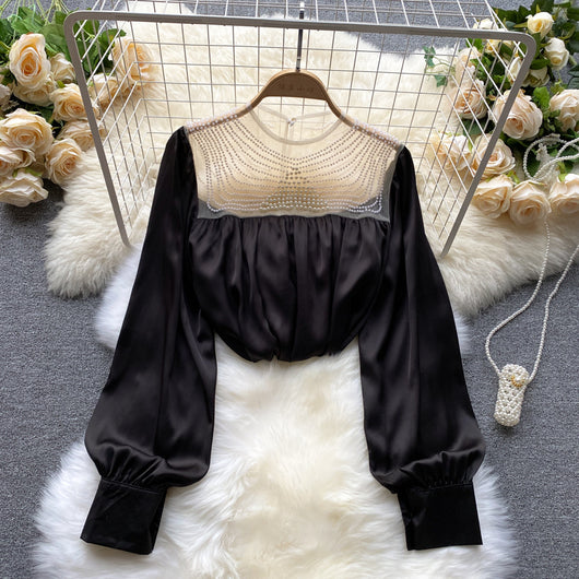 Blusa Elegante Plisada con Malla Transparente y Detalles Perlados - Image 5