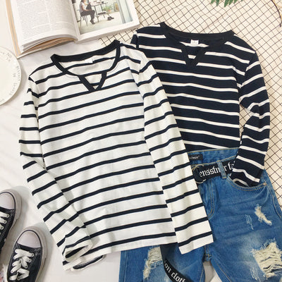 Playera Ajustada de Rayas con Cuello en V y Manga Larga para Mujer - Image 11