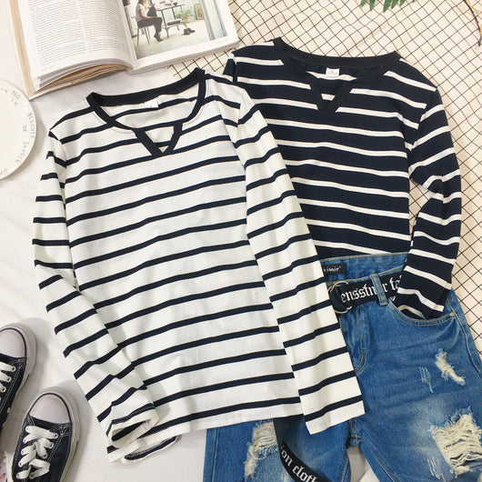 Playera Ajustada de Rayas con Cuello en V y Manga Larga para Mujer - Image 11