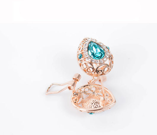 Conjunto de Joyas con Patrón Calado - Image 7