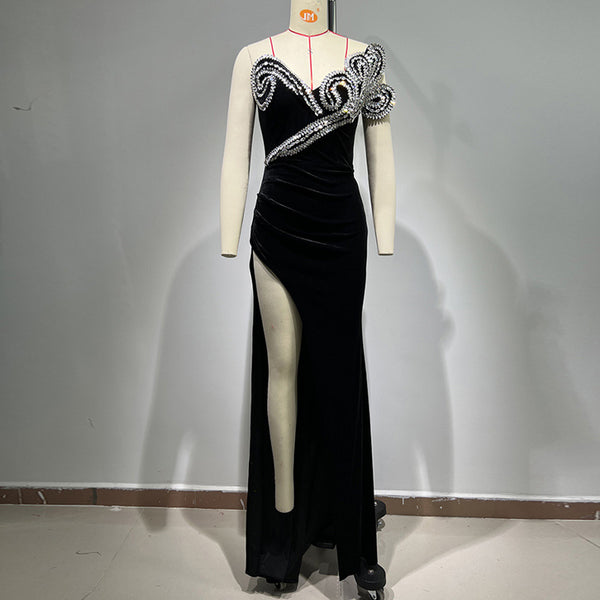 Vestido Elegante con Brillantes y Abertura Alta - Image 6