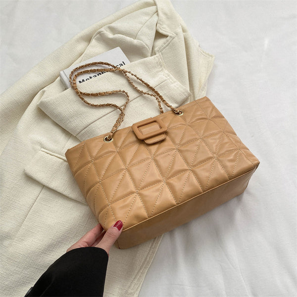 Bolso de Hombro Acolchado Estilo Chanel con Cadena Dorada
