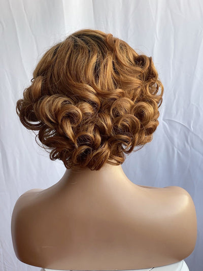 Peluca Frontal de Encaje Cabello Rizado Corto Volumen Abundante - Image 12