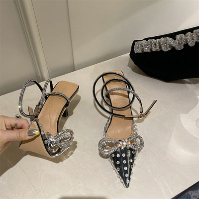 Sandalias de Tacón Alto con Punta Transparente y Moño de Cristales - Image 9