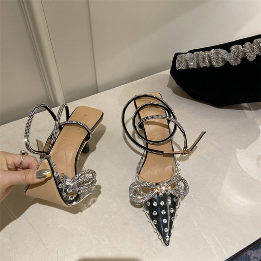 Sandalias de Tacón Alto con Punta Transparente y Moño de Cristales - Image 9