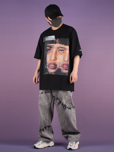 Camiseta Suelta Retro Funeral con Estampado de Retrato - Estilo Trendy de Marca