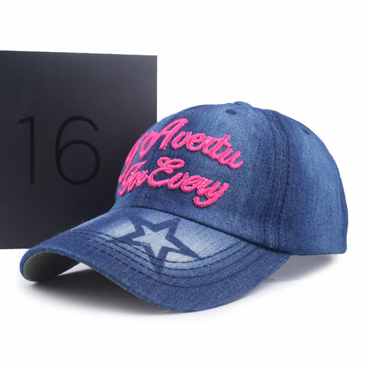 Gorra Deportiva para Mujer con Bordado de Letras - Image 16