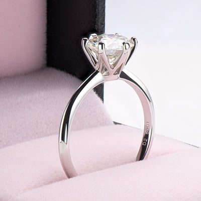 Anillo de Moissanita de 2 Quilates con Seis Puntas, Color D Genuino - Image 4