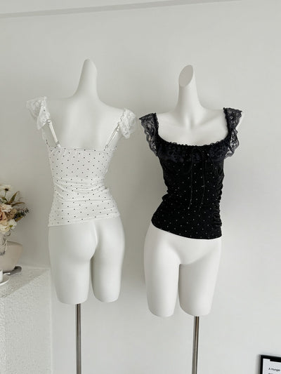 Blusa Crop Ajustada con Volantes, Encaje y Lunares - Manga Casquete - Image 4