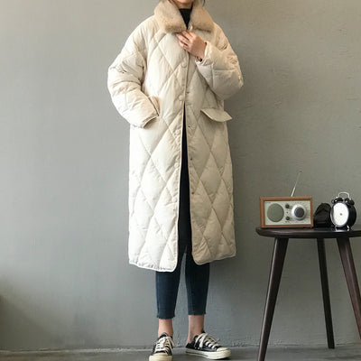 Chaqueta Acolchada para Mujer con Cuello de Piel y Diseño Rombo - Image 17