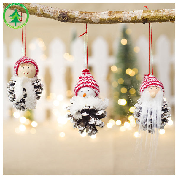 Adorno Navideño Muñeca de Madera con Piña - Colgante Decorativo Mini