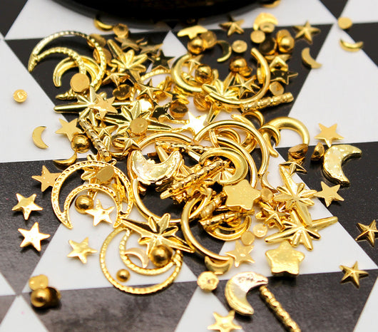 Joyería para Uñas de Aleación con Estrellas, Lunas y Diamantes - Image 4