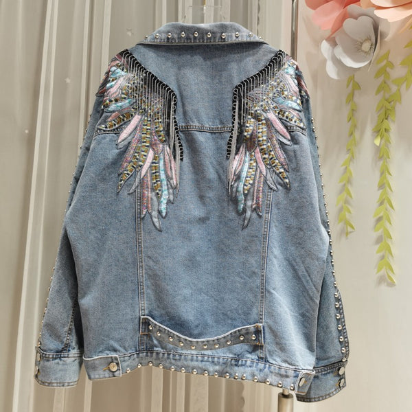 Chaqueta Denim con Alas Bordadas - Estilo Versátil y Casual