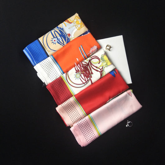Pañuelo de Seda Twill Carriage - Image 5