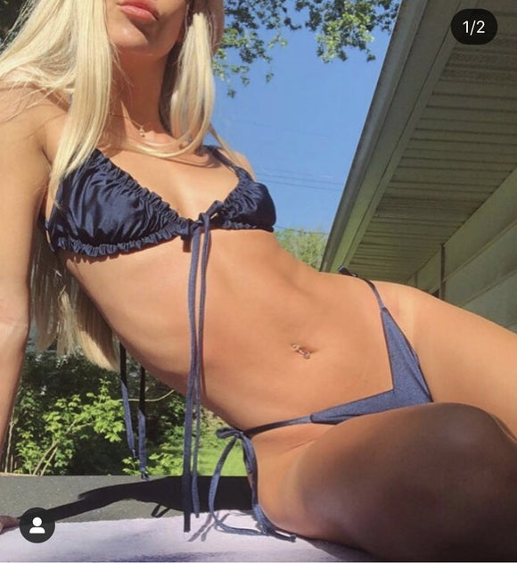 Bikini Deportivo de Tiras Ajustables en Color Sólido
