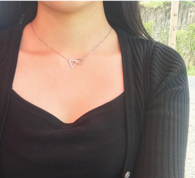 Collar con Colgante Geométrico en Plata 925 Esterlina - Image 8