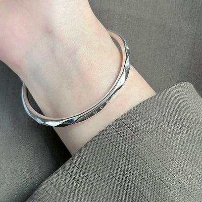 Pulsera de Plata Esterlina 999 para Mujer - Brazalete de Suerte - Image 3