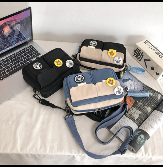 Bolsa Mensajera Crossbody para Hombre con Distintivo - Image 23