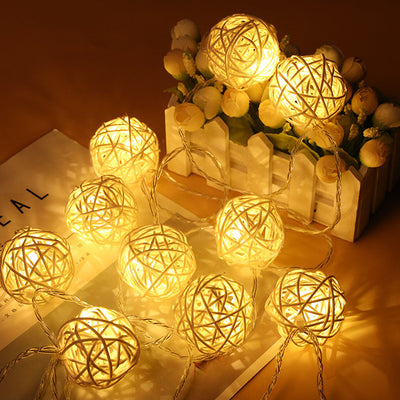Luces LED de Bolas de Ratán - Image 5