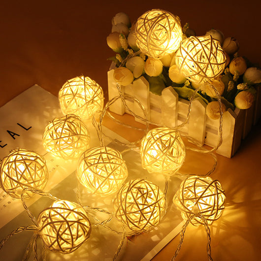 Luces LED de Bolas de Ratán - Image 5