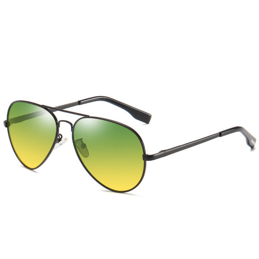 Men's aviator sunglasses with black frames and polarized color-changing lenses that shift from yellow to green. - Image 4