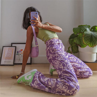 Jeans Trendy con Patrón Abstract Love y Contraste de Colores - Image 4