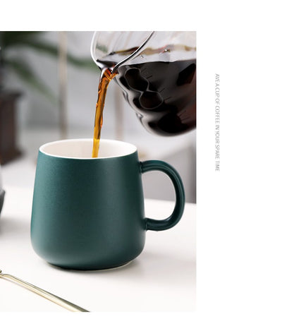 Cerámica Minimalista Nórdica con Diseño Contemporáneo - Image 15