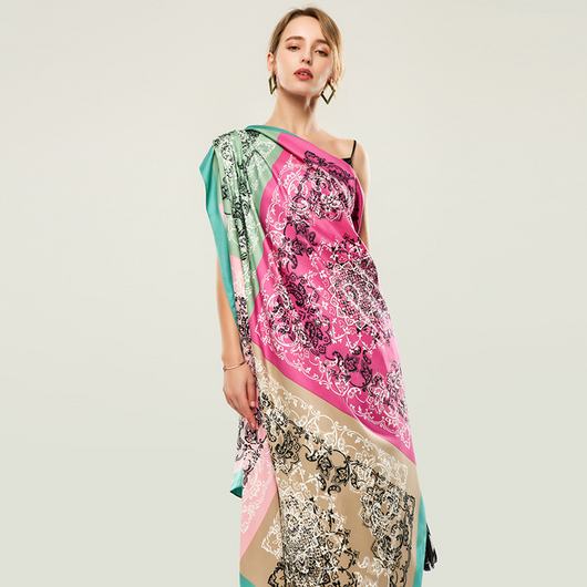 Pañuelo de Seda Twill para Mujer con Estampado Artístico - Image 5