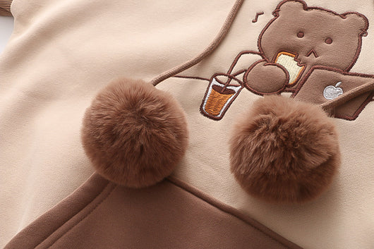 Suéter Suelto con Capucha y Bordado de Osito en Terciopelo para Mujer - Image 15