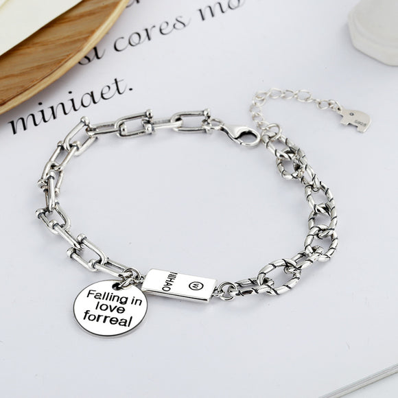 Pulsera de Plata Esterlina con Medallón Alfabeto Herradura