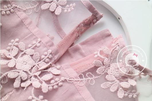 Vestido Infantil Princesa Coreano con Encaje y Mangas Trompeta - Image 5