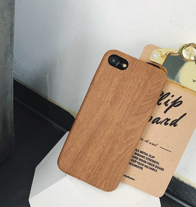 Funda de Madera para Celular con Cuero Suave y Grano Natural - Image 5